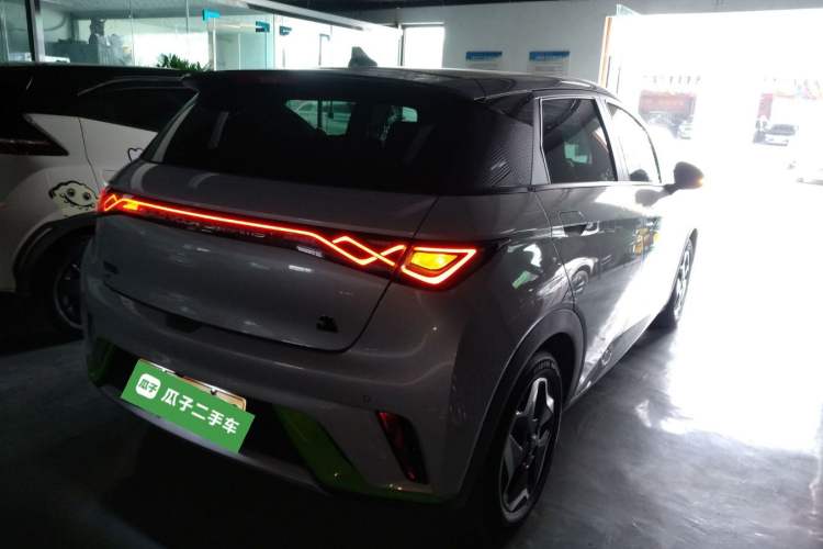 Used BYD Dolphin 2021 405 km Fashion Edition
