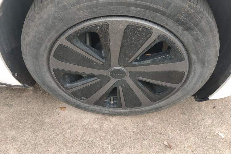 Used Hima Luxeed S7 2024 Pro Model Right Front Wheel Hub