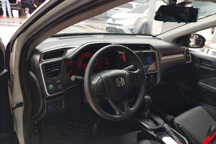 Used Honda Gienia 2017 1.5L CVT Classic Edition