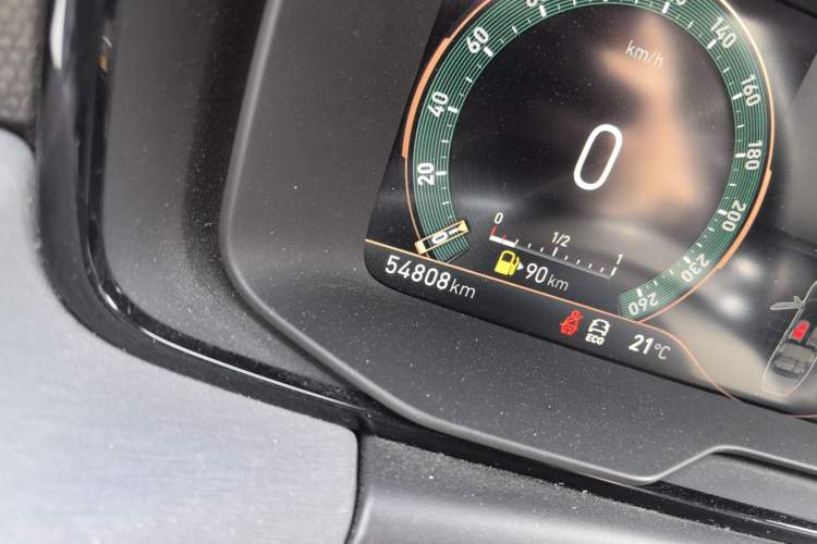 Used Lynk & Co 03 2021 1.5TD DCT Jing Champion Edition Odometer Close Up