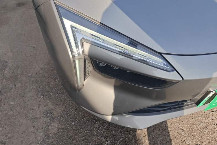 Used JMEV GSE 2021 450km Range Shining Luxury GT Edition Right Front Headlight