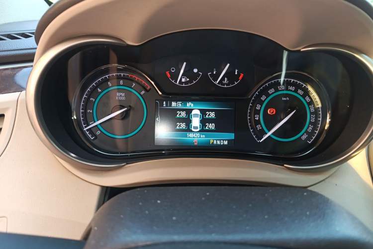 Used Buick LaCrosse 2013 2.4L SIDI Leading Comfort Version