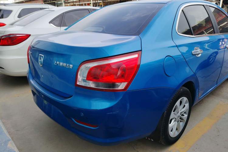 Used Baojun 630 2013 1.5L manual Elite version
