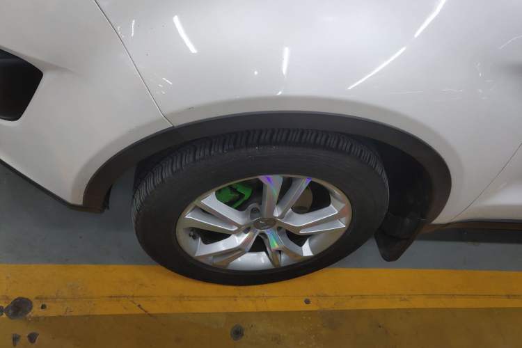 Used JMC Yusheng S330 2016 1.5L GTDi Automatic Two-Wheel Drive Prestige Edition