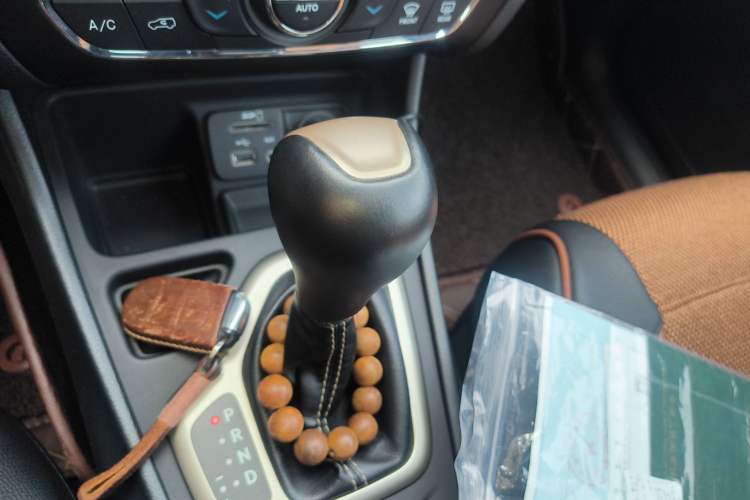 Used Jeep Cherokee 2017 2.0L Superior Edition