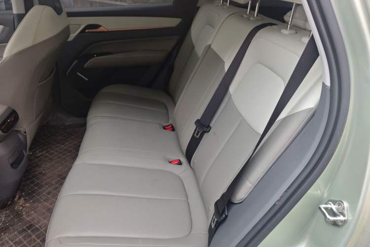 Used Bestune Yueyi 03 2025 445km Joyful Edition