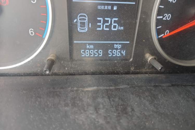 Used Foton Toano 2022 2.0T Manual Urban Edition Short Wheelbase Mid-Height Design Rear Single Tire 5/6/9-Seater Configuration 4F20TC3