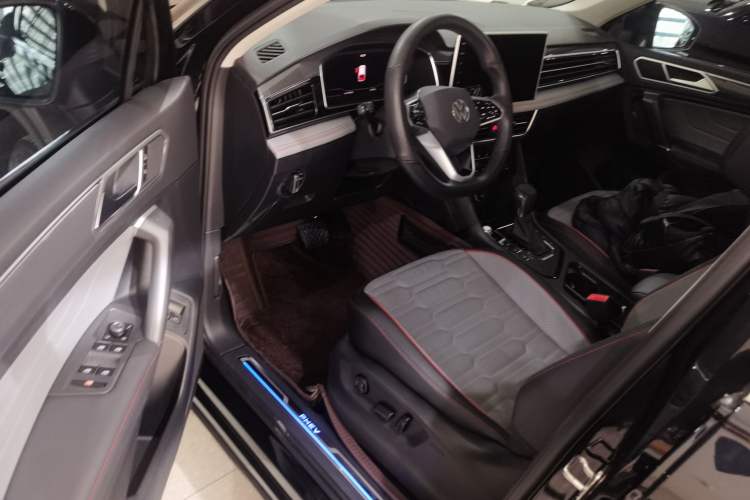 Used Volkswagen Tiguan L New Energy 2022 430 PHEV Plug-in Hybrid Flagship Edition
