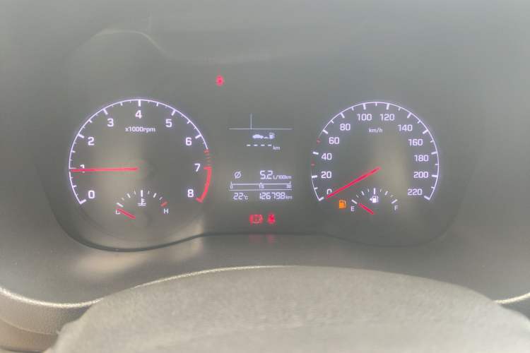 Used Hyundai Verna (new generation) 2016 1.4L Manual Cool Edition GLS Instrument Cluster