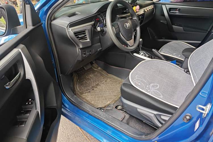 Used Toyota Levin 2014 1.6G CVT Elite Edition Driver Seat