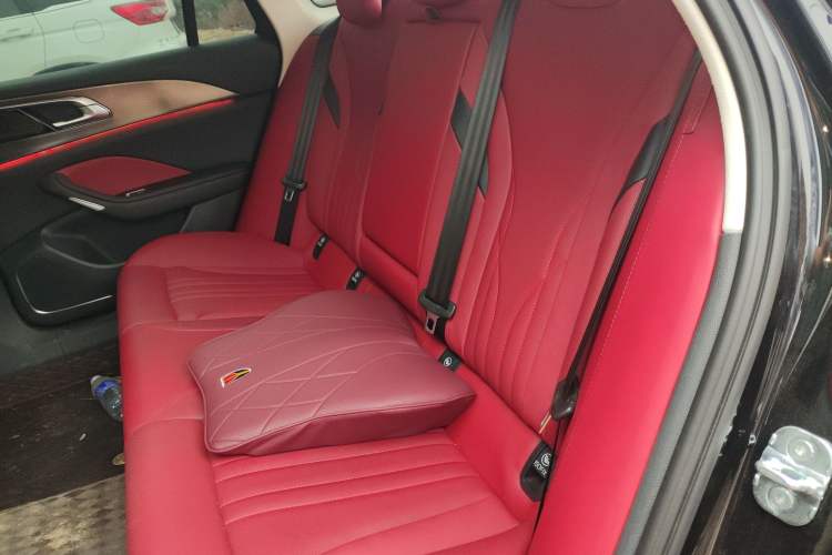 Used Hongqi H6 2025 2.0T Zhiyuan Edition