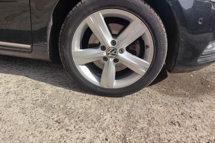 Used Volkswagen Magotan 2013 2.0 TSI Prestige Model
