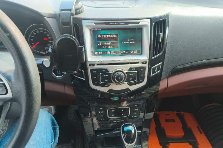 Used BYD Surui 2015 1.5L Automatic Luxury Model
