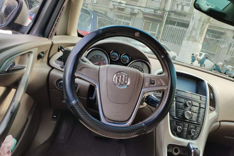 Used Buick GT 2014 XT 1.6L Automatic Fashion Edition
