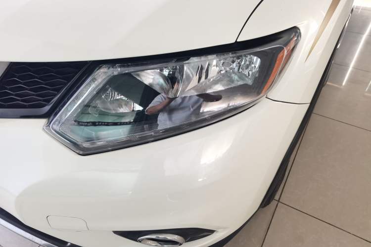 Used Nissan X-Trail 2015 2.5L CVT Leading MAX Edition 4WD