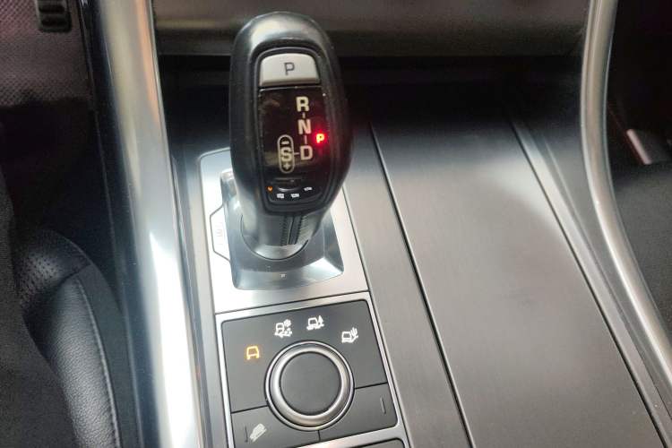 Used Land Rover Range Rover Sport 2017 3.0 SC V6 SE
