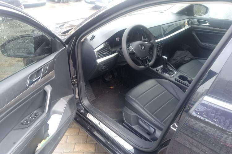 Used Volkswagen Lavida 2021 1.5L Automatic Comfort Edition
