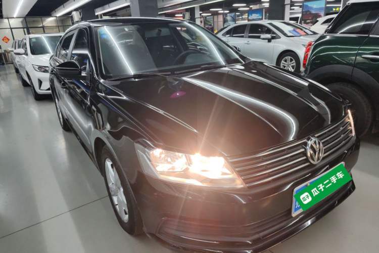 Used Volkswagen Lavida 2017 1.6L Automatic Fashion Edition
