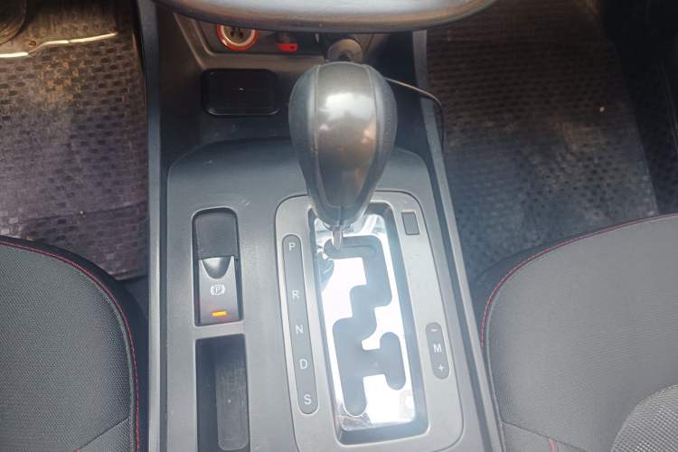 Used Bestune X80 2015 2.0L Automatic Comfort Anniversary Edition