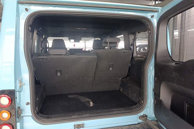 Used 212 T01 2025 2.0T Changfeng