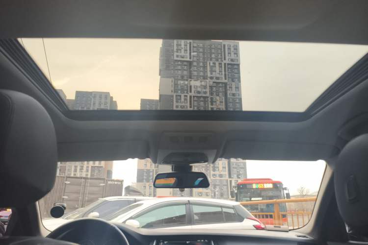 Used BMW 5 Series 2014 520Li Elegant Model