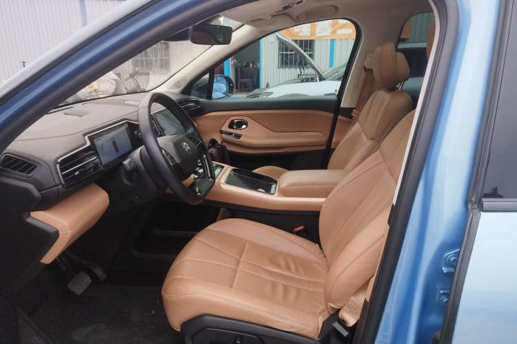 Used Nio ES8 2018 355 km Base Version 7-Seater Edition