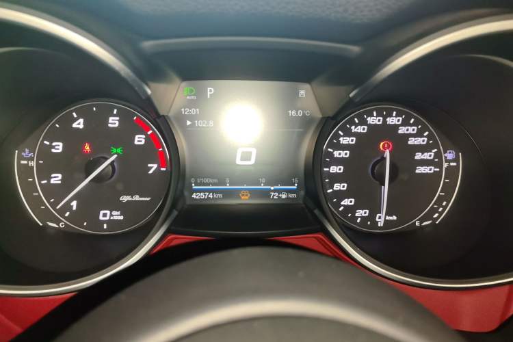 Used Alfa Romeo Stelvio 2017 2.0T 280HP Luxury Edition