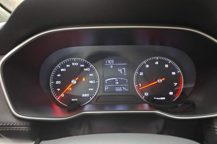 Used Roewe RX3 2018 1.6L CVT Flagship Edition Instrument Cluster