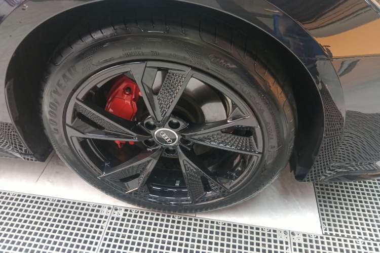 Used Audi A7L 2024 45TFSI S-line Dream-Building Edition Flow Crystal Package