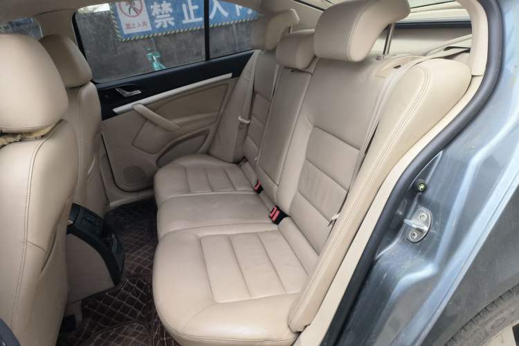 Used Skoda Octavia 2009 1.6L Manual Elegance Edition