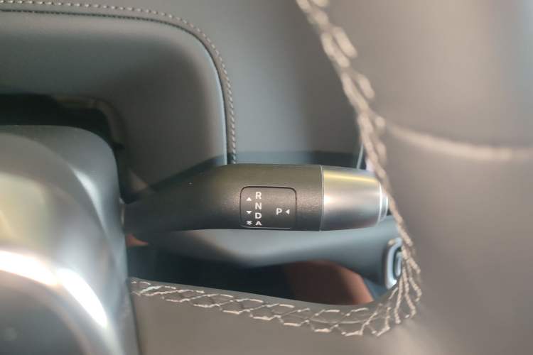 Used Li Auto L8 2025 Ultra Smart Refreshed Edition
