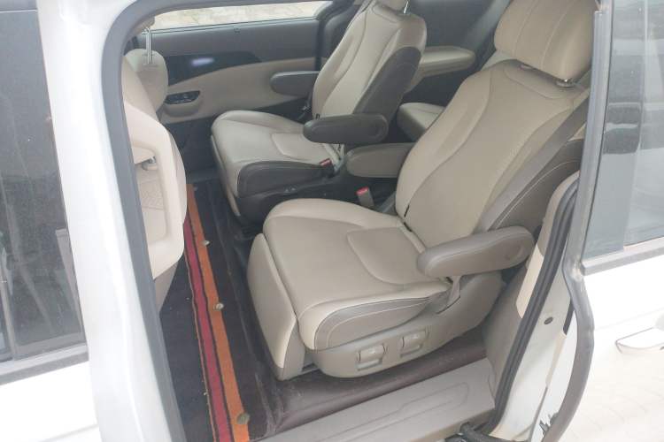 Used Kia Carnival 2021 2.0T Flagship Edition