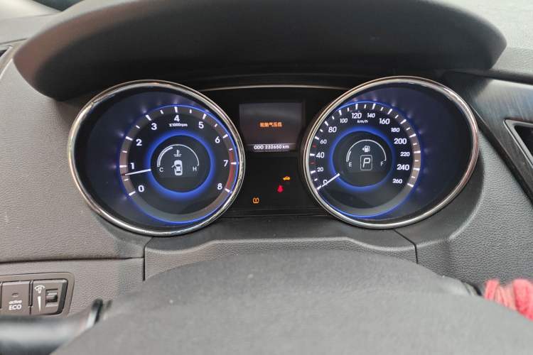 Used Hyundai Sonata 2011 2.0L Automatic Luxury Edition