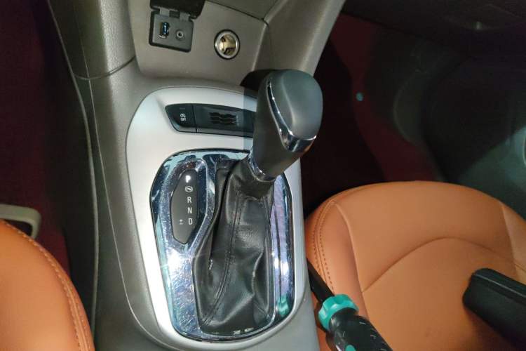 Used Chevrolet Cruze 2016 1.5L Automatic Stylish Sunroof Version
