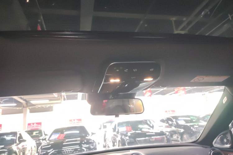 Used Mercedes-Benz C-Class 2023 Second Facelift C 260 L Sport Edition
