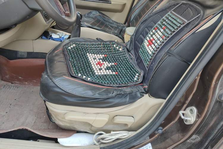 Used BAIC Weiwang M30 2015 1.5L Comfort version DAM15 Left Front Seat