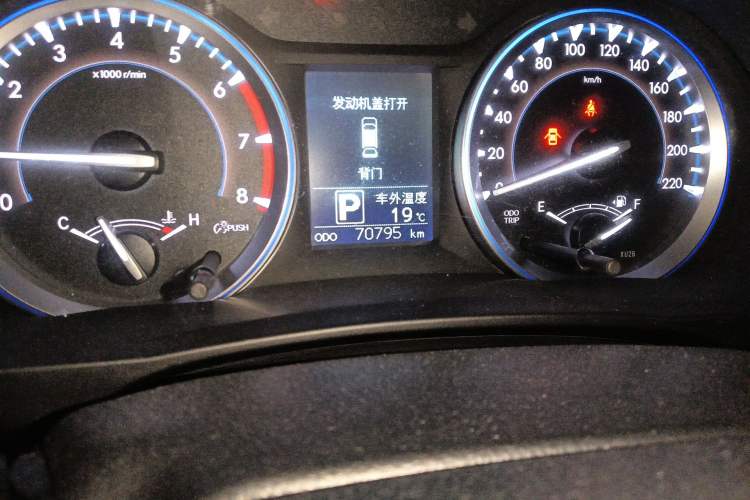 Used Toyota Highlander 2017 2.0T Four-Wheel Drive Luxury Edition 7 Seats
