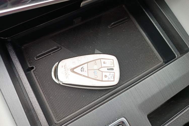 Used Changan CS75 PLUS 2024 3rd Generation Champion Edition 1.5T Intelligent Drive Dynamic Model
