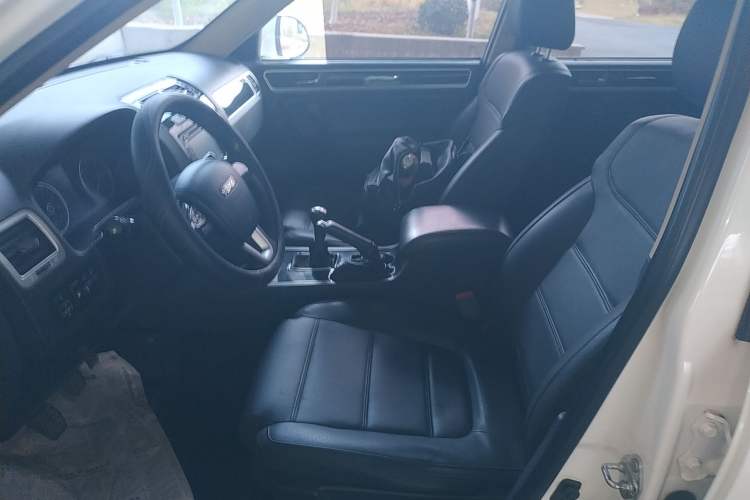 Used Yema T70 2015 1.8L Manual Elite Model
