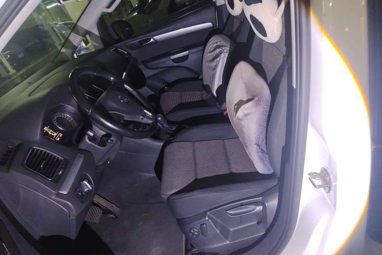 Used Volkswagen Sharan 2013 1.8TSI Standard Model Left Front Seat