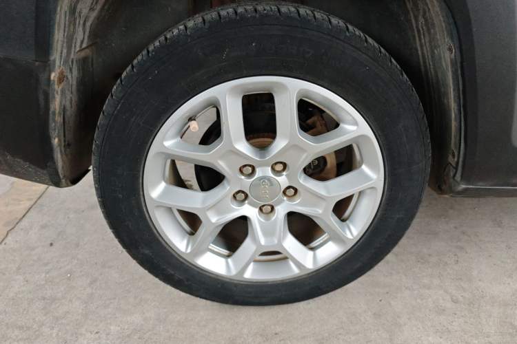 Used Jeep Renegade 2018 Connected Large Screen Version 180T Automatic High-Energy Edition