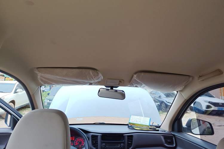 Used Wuling Hongguang V 2022 1.5L Jingqu Edition Electric-Assist LAR Headliner