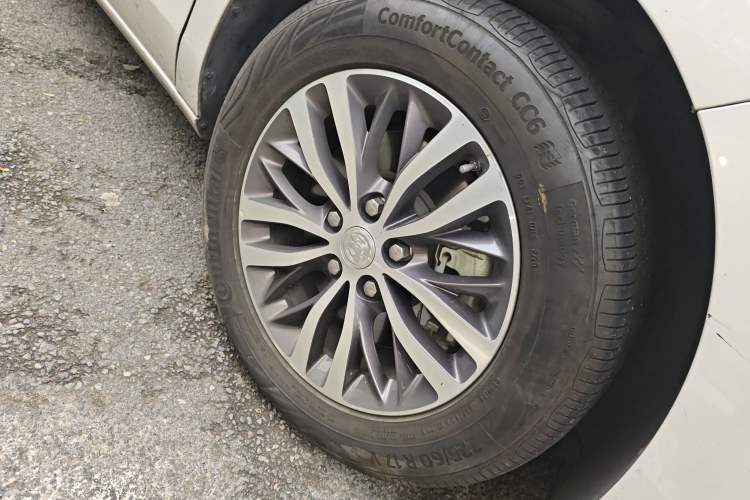 Used Buick GL8 2020 ES Land Cruiser 653T Comfort Edition