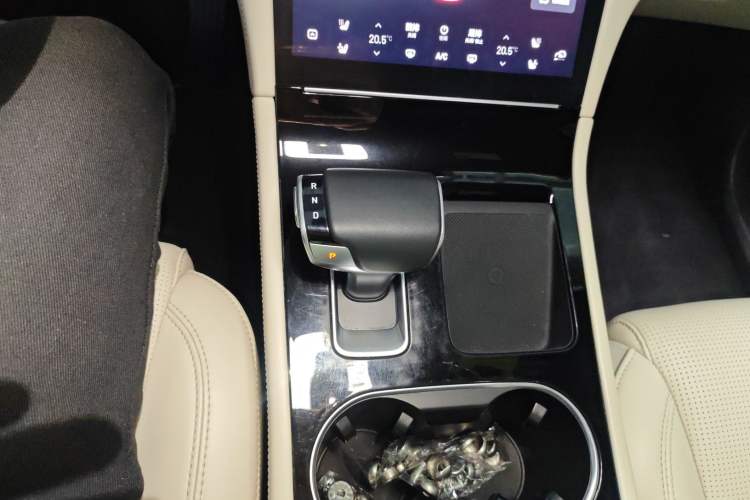 Used Li Auto ONE 2021 Extended-Range 6-Seater Version Gear Lever