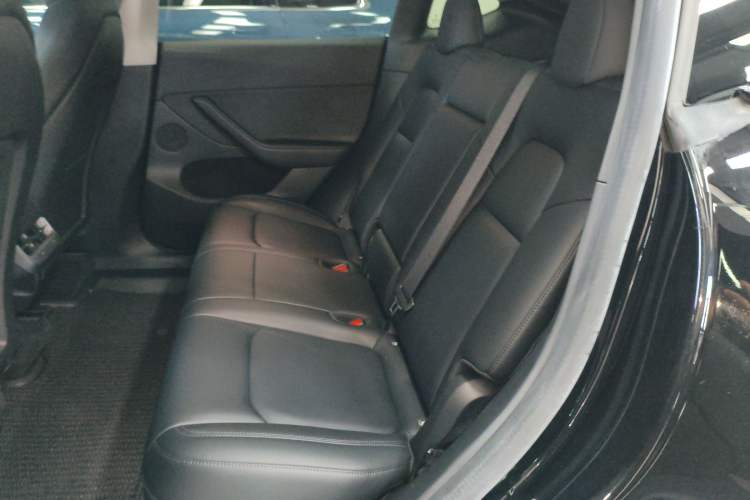 Used Tesla Model Y 2022 Revised Version Long-Range All-Wheel Drive Left Rear Seat