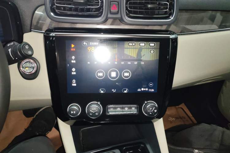 Used Lynk & Co 02 2019 1.5T DCT Two-Wheel Drive Zhaoban Version China VI Standard