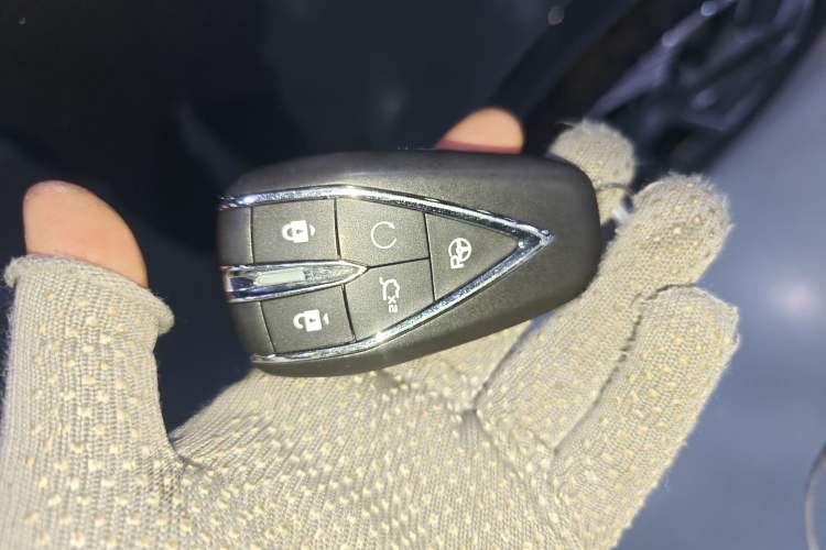 Used CHANGAN CS75 PLUS 2025 4th Generation 1.5T New Blue Whale Smart Flagship Version