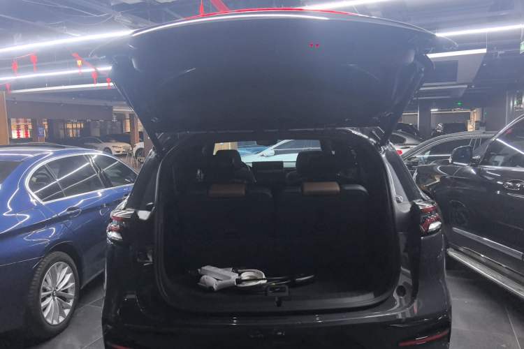 Used BYD Tang New Energy 2023 DM-i Champion Edition 112KM Prestige Model
