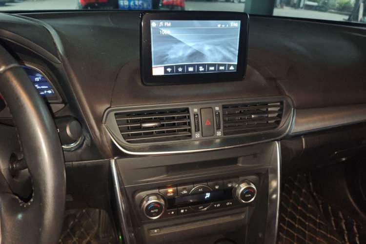 Used Mazda CX-4 2016 2.0L Automatic 2WD Blue Sky Luxury Edition Audio And AC Panel