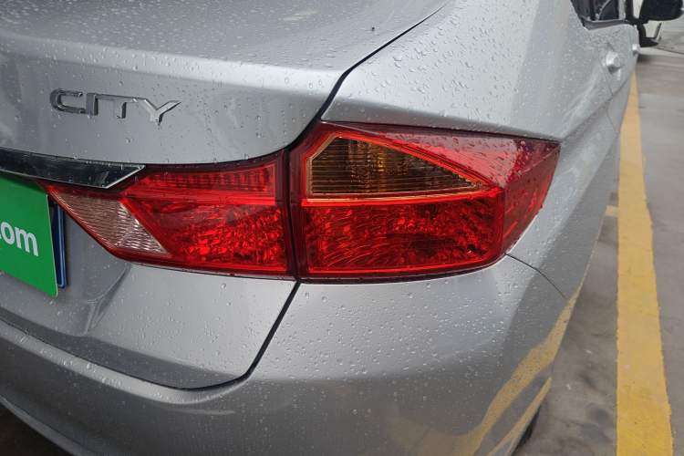 Used Honda City 2015 1.5L CVT Comfort Version Exterior 3